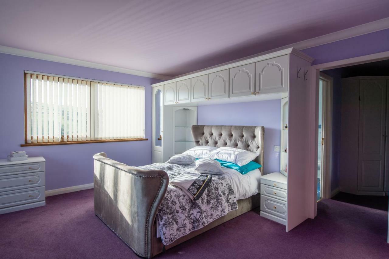 Y Grange Bed & Breakfast Llanfihangel-y-Creuddyn Eksteriør bilde